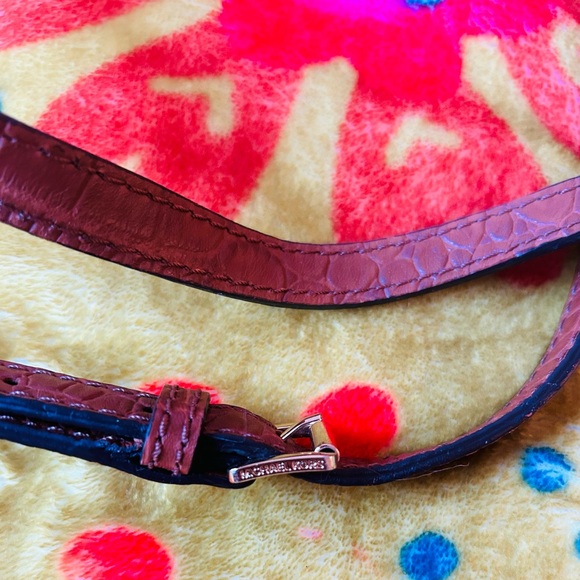 Michael Kors Brown Satchel Croc UNIQUE - Picture 7 of 10